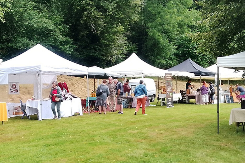 Marché de producteurs au Moulin des Baronnies